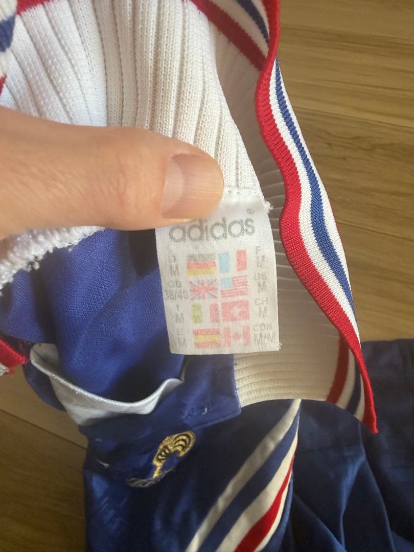 S*s様 【中古】フランス代表 サッカー　ユニホーム　Mサイズ90s adida