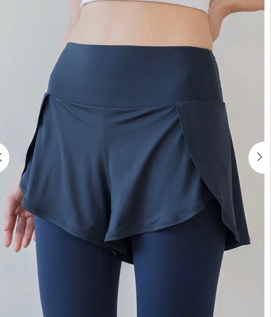 美品‼︎ショートパンツ付きレギンス　　Sサイズ