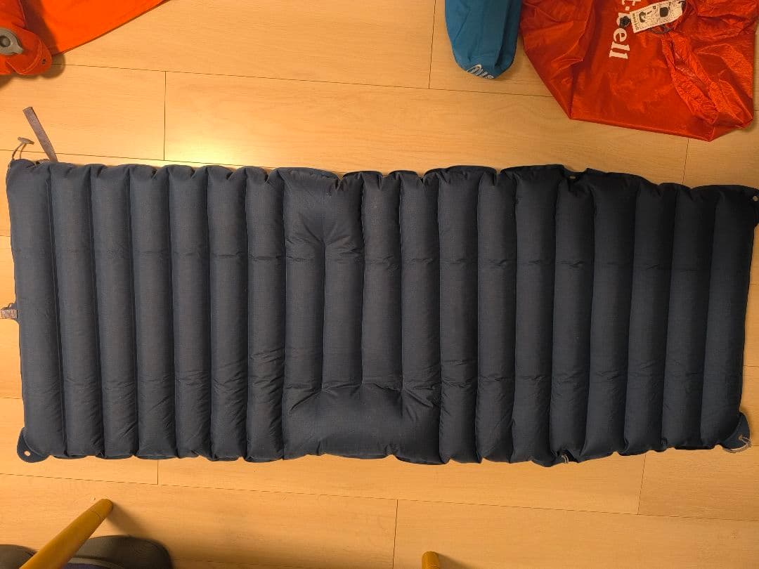 モンベル エアマット▪️エアピロー▪️ポンプバック