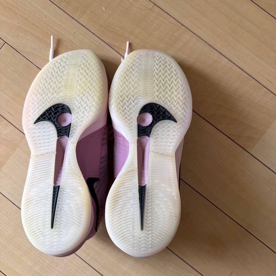 Nike バスケットボールシューズ ピンク サブリナ2