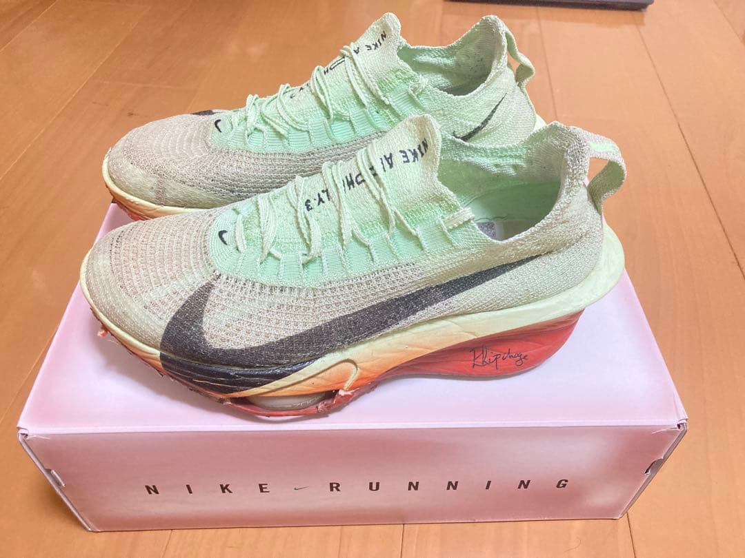 NIKE ZOOM ALPHAFLY NEXT%3 アルファフライ ネクス%3
