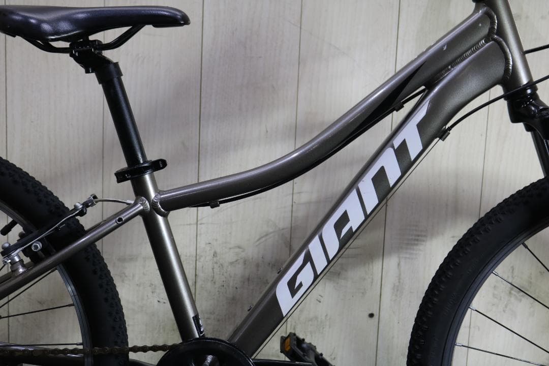 GIANT XTC JR24 24インチ アルミ シマノ7速 本格子供用MTB