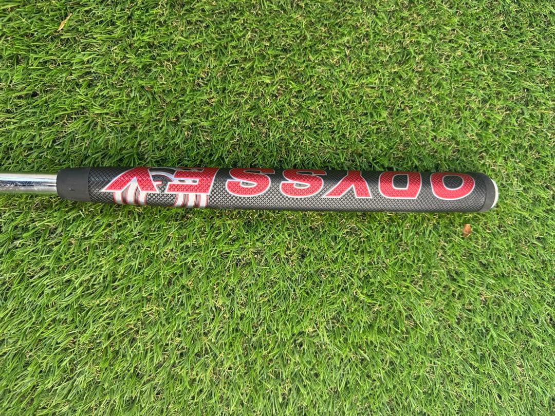 【オデッセイ DFX ROSSIE パター】