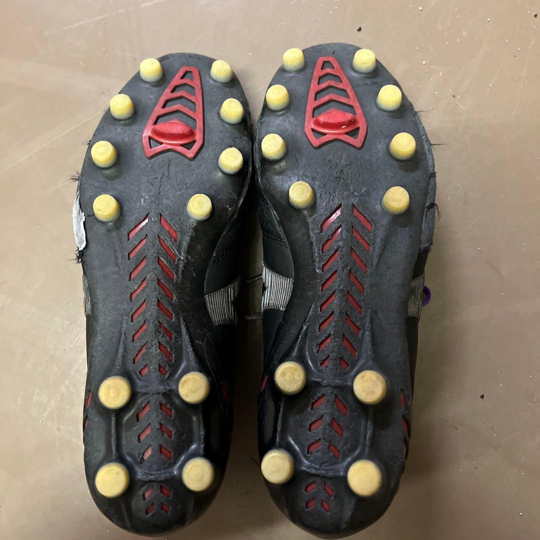 Mizuno モレリアサッカースパイク ブラック/レッド/パープル