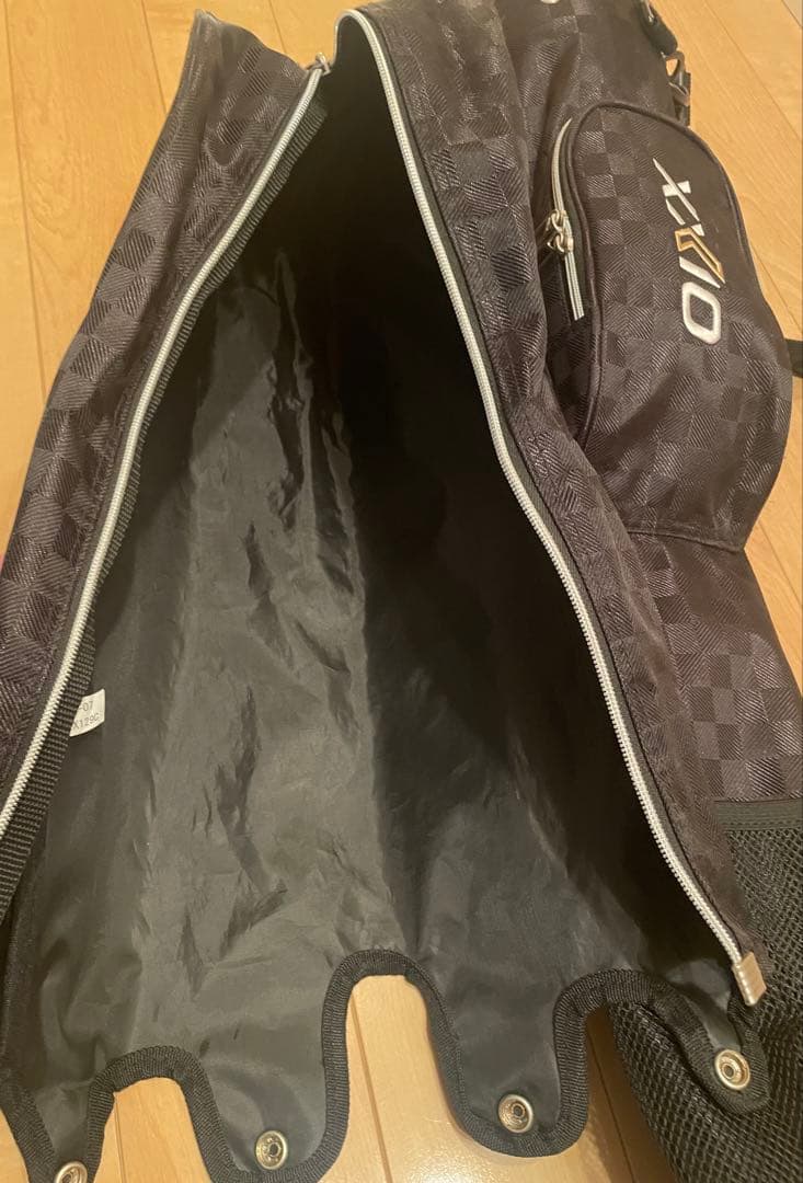 XXIO ゴルフ　スタンドバッグ ブラックチェックサブバッグ　美品