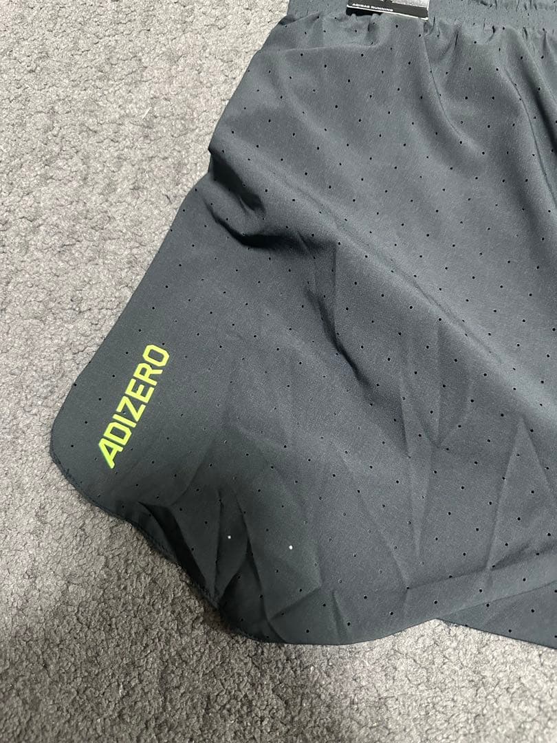 adidas adizero ショートパンツ　メンズMサイズ
