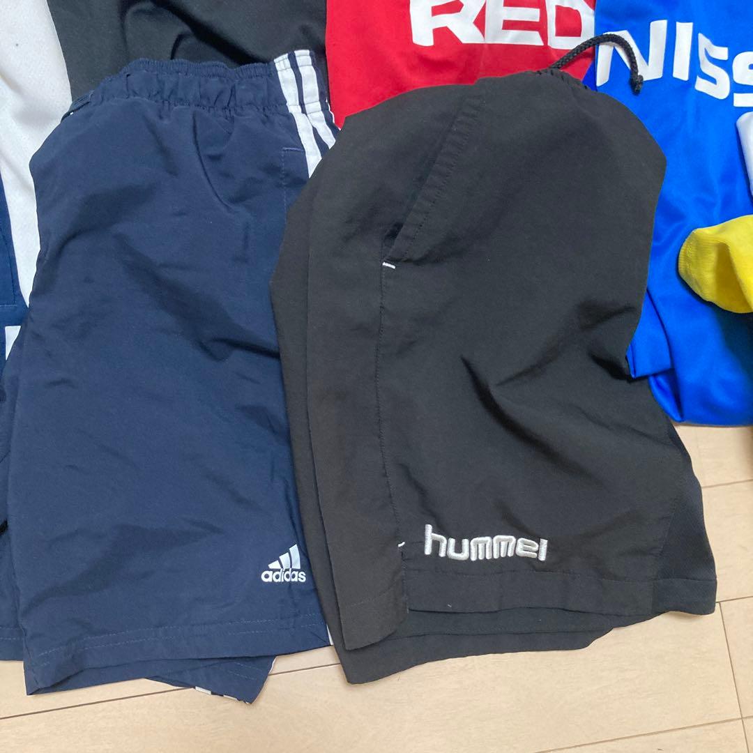 最終値下げ！サッカー140から150くらいNike 等セット20点位おまけつき