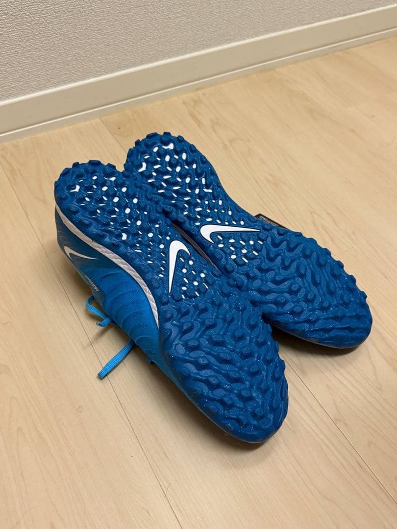 NIKE ナイキ ファントムGX2PRO TF