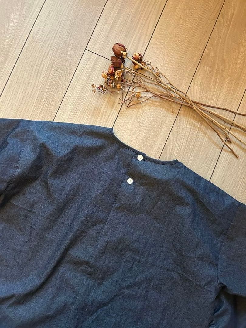 国産デニム生地　おしゃれな割烹着　ブルー系　服作り40年の田舎町仕立屋