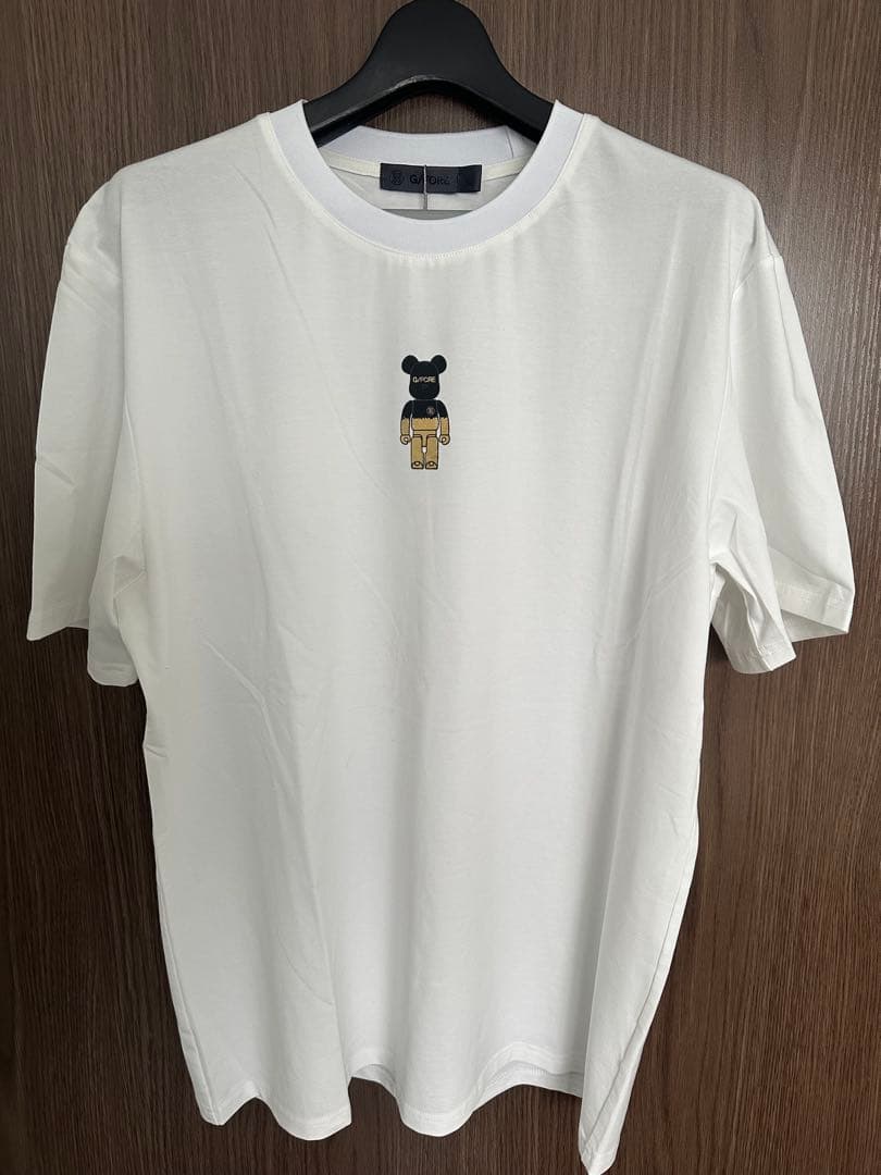 新品未使用☆新作☆G/FOREジーフォア 男女兼用モデルTシャツ sizeM