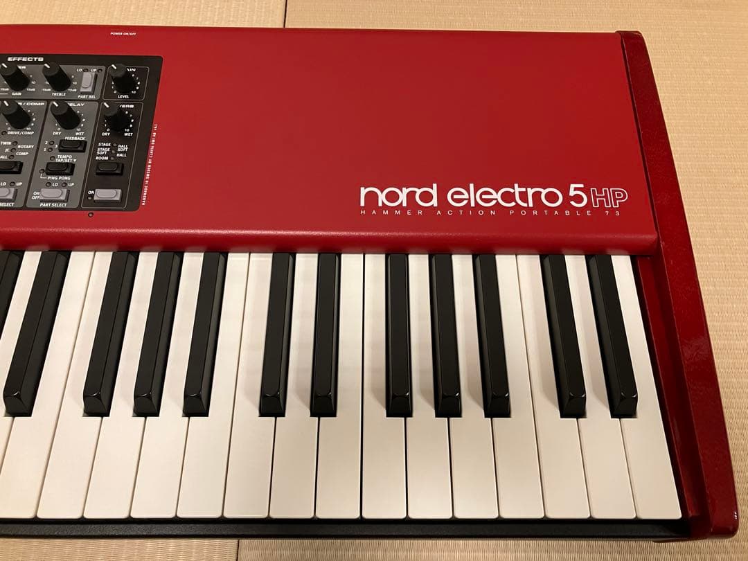 nord electro 5 HP（純正ケース付）