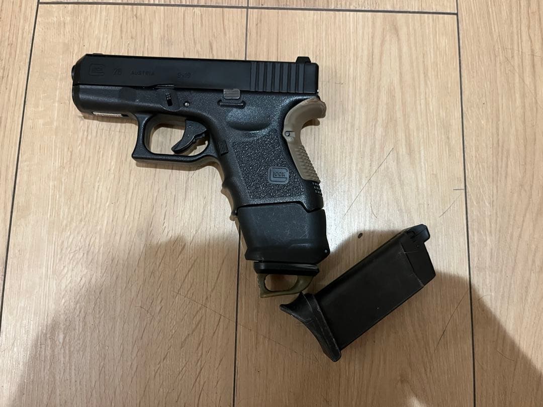 グロック ガスガン 東京マルイ　G26 カスタム