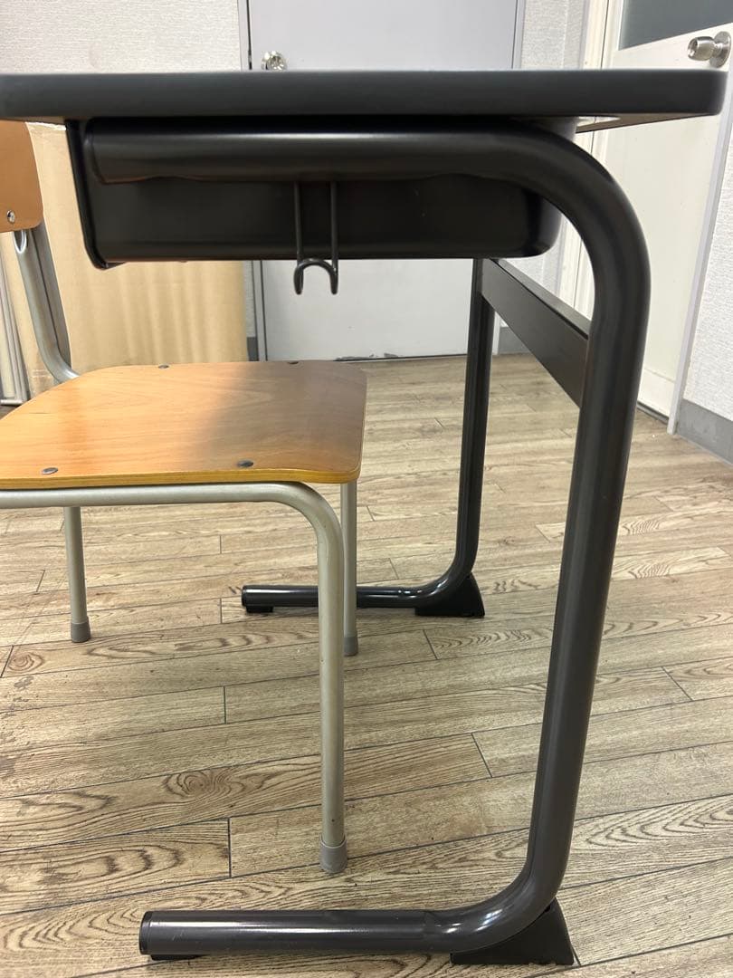 【美品机と椅子セット】高校　小学　中学