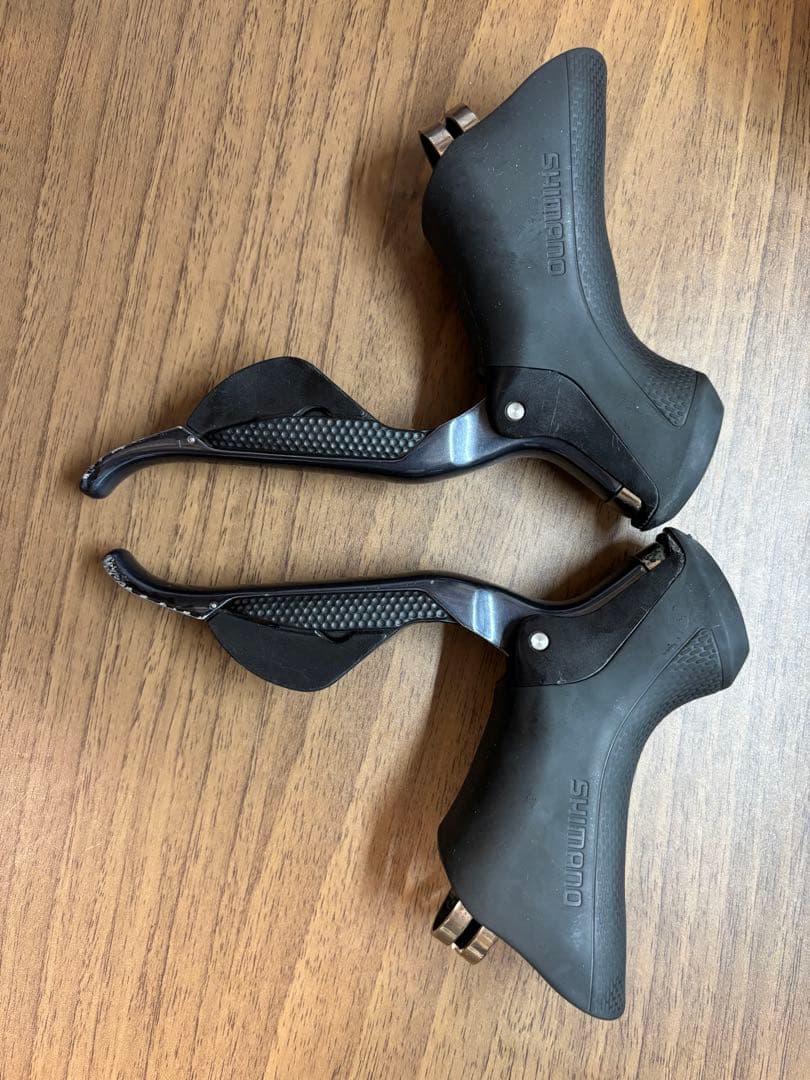 ULTEGRA 6870 Di2 シフター