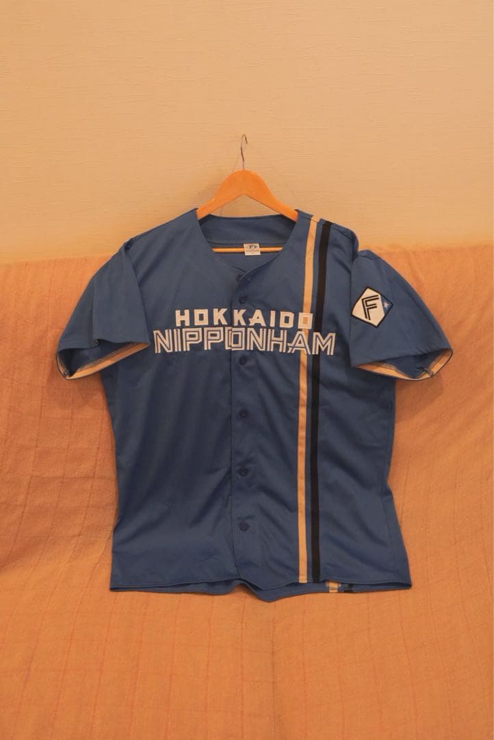 北海道日本ハムファイターズユニフォーム 万波選手 66
