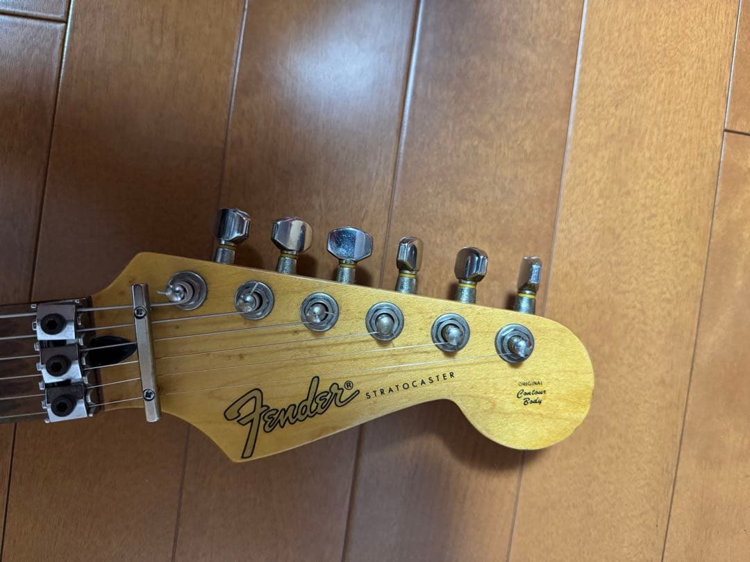 ギター Fender STM-85