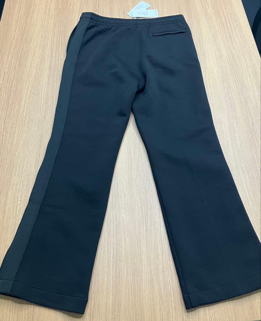 ラコステ　サイドテーピングスウェットトラックパンツ　ブラック　5サイズ