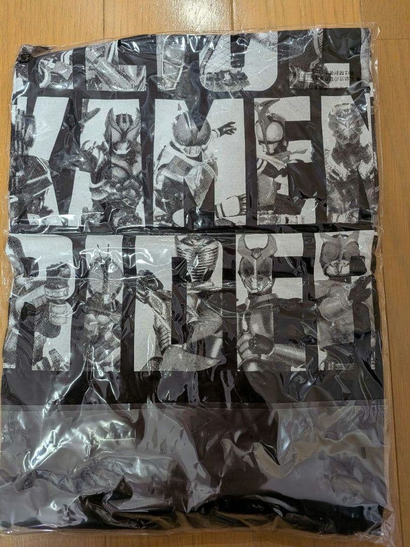 平成仮面ライダー　Kamen Rider Tシャツ　2セット　オマケタオル付