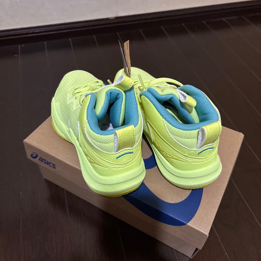 シューズ(男性用) ASICS NOVA SURGE 3 GS 22.0cm