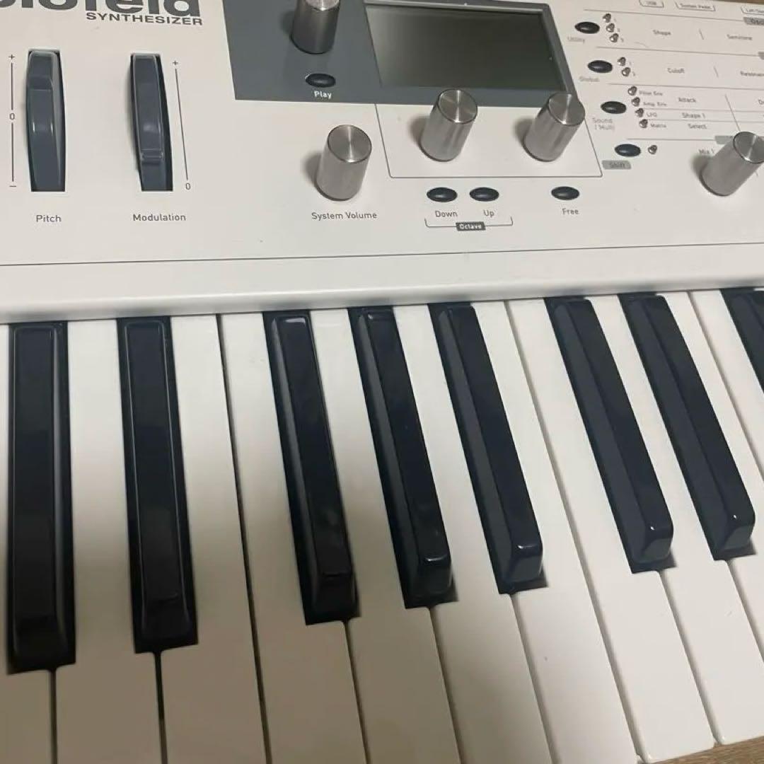 Waldorf Blofeld Keyboard シンセサイザー