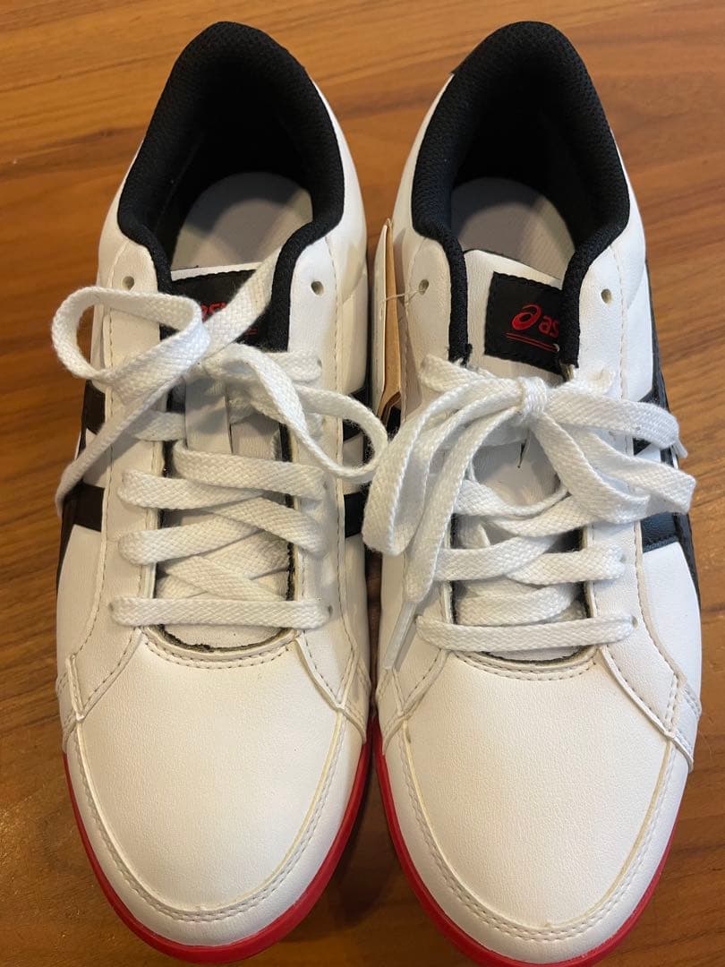 新品タグ付き ASICS ゴルフシューズ23.0cm