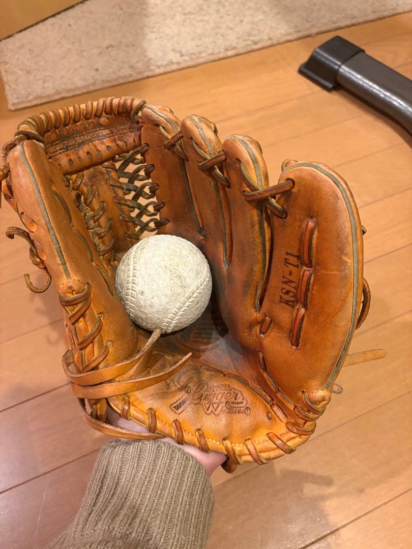 値下げ可能　スラッガー 軟式用　内野手用