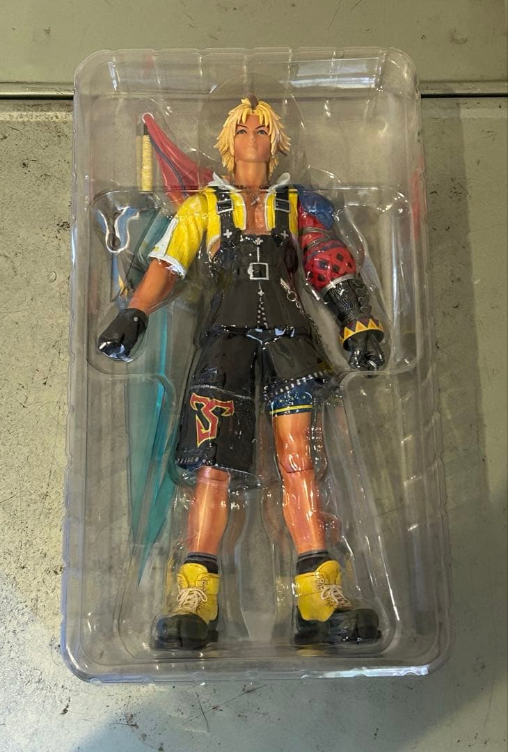 FINAL FANTASY ファイナルファンタジー X ティーダ1/6フィギュア