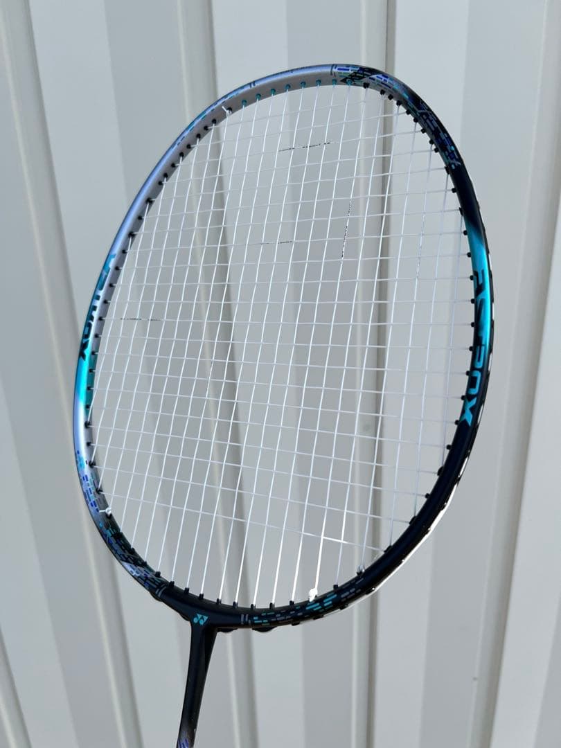【美品】YONEXアストロクス88Dプロ　4UG5 3AX88DーP