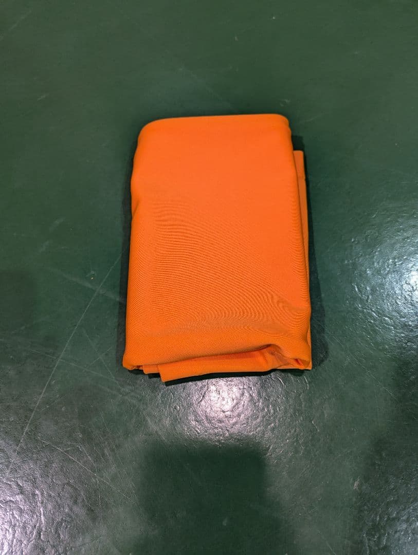 オレンジ色 角度が変えられる壁打ち無音布(むおんふ) YONEX