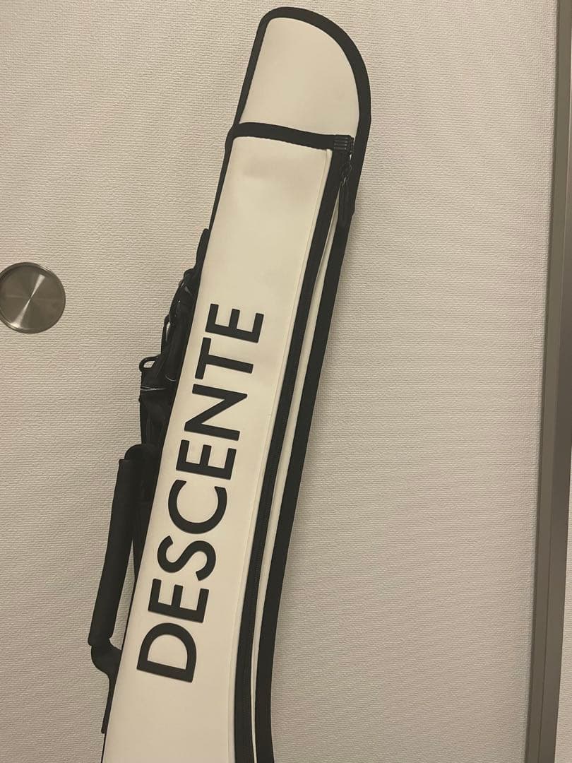 DESCENTE ゴルフバッグ ホワイト