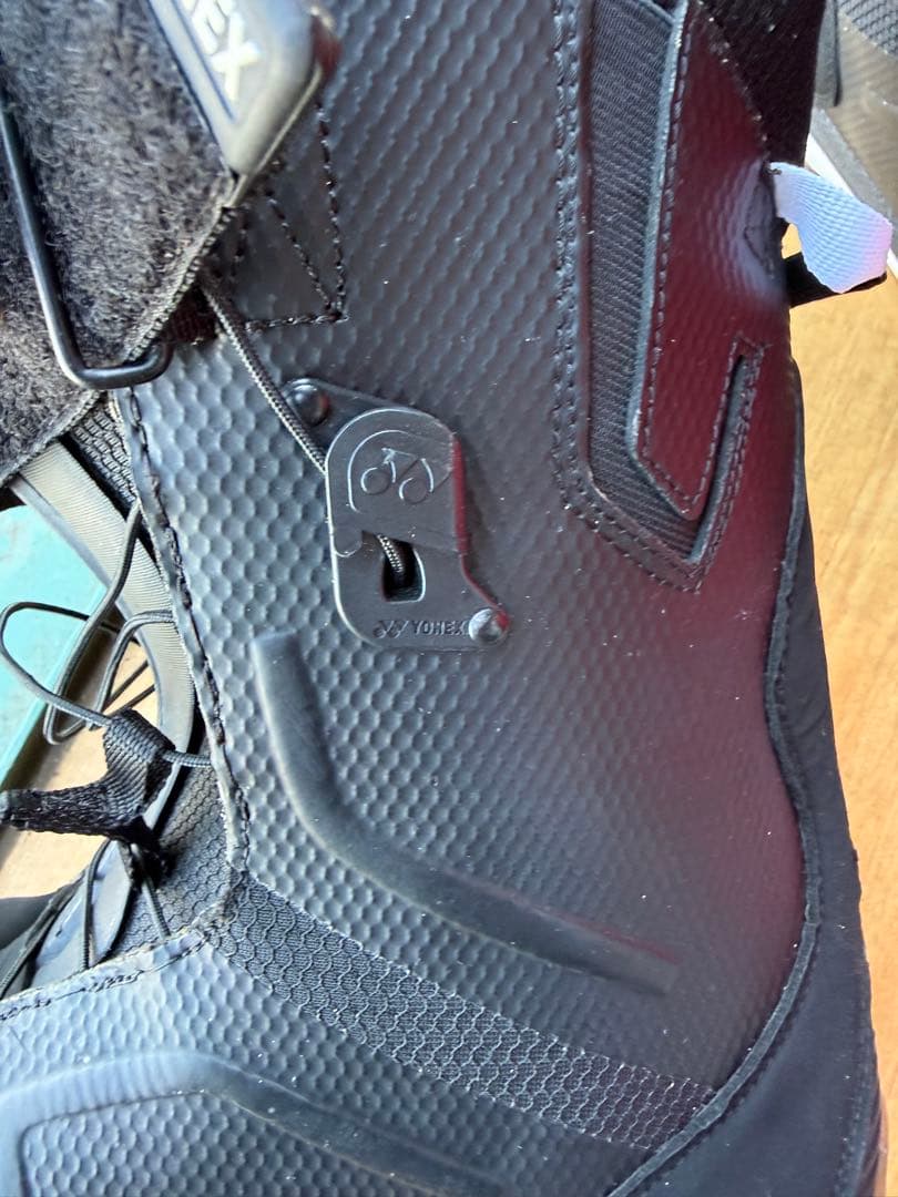 《期間値下げ》ヨネックス YONEX FLINT 25cm [スノボーブーツ]