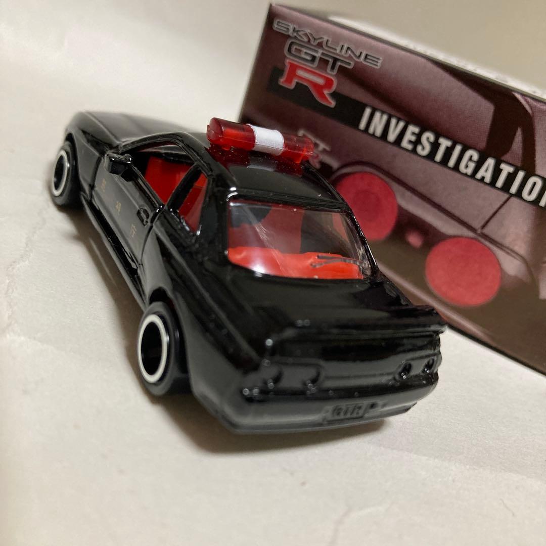 トミカ　警視庁　SKYLINE GT-R 捜査車両 R32 イイノ特注