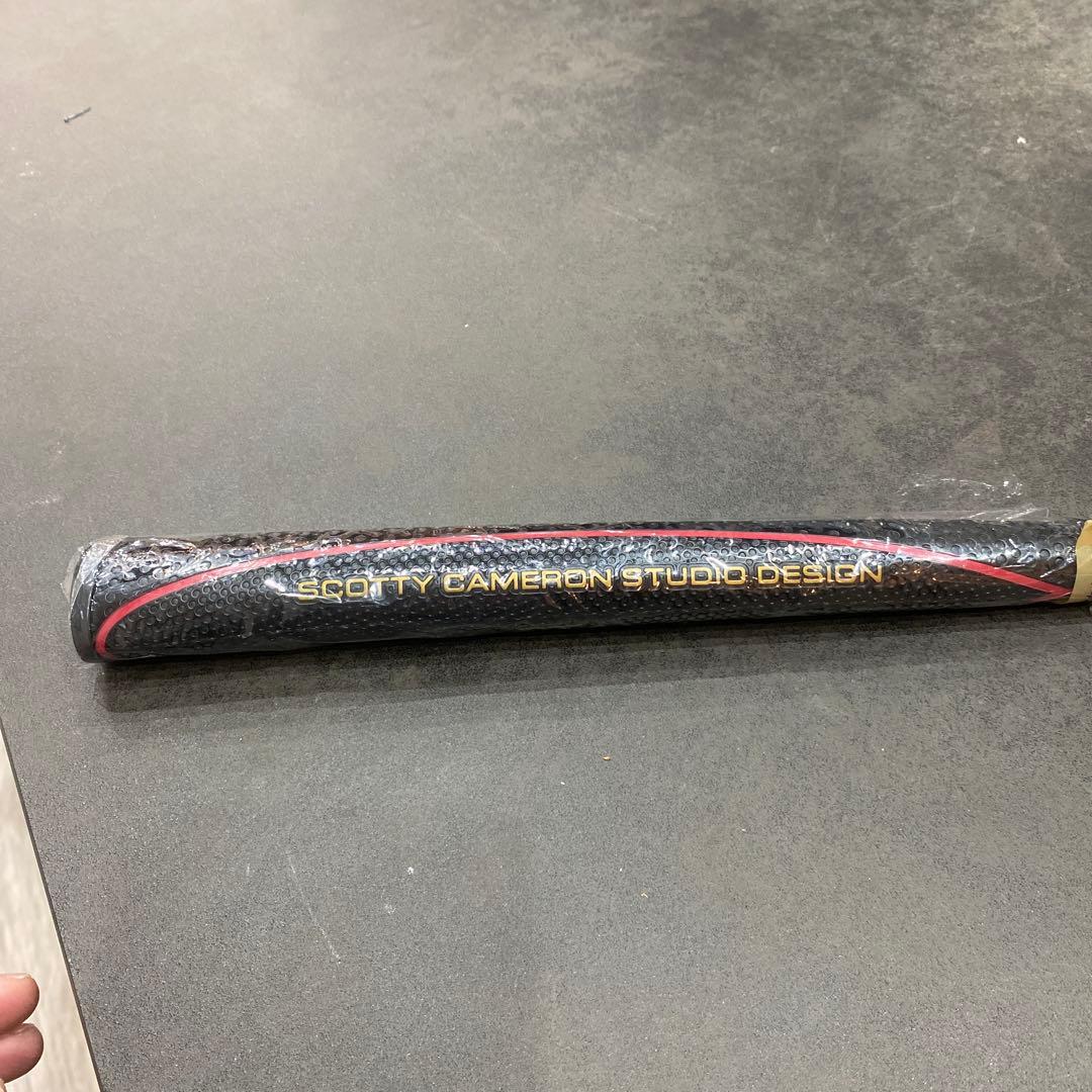 Scotty Cameron Studio Design グリップ