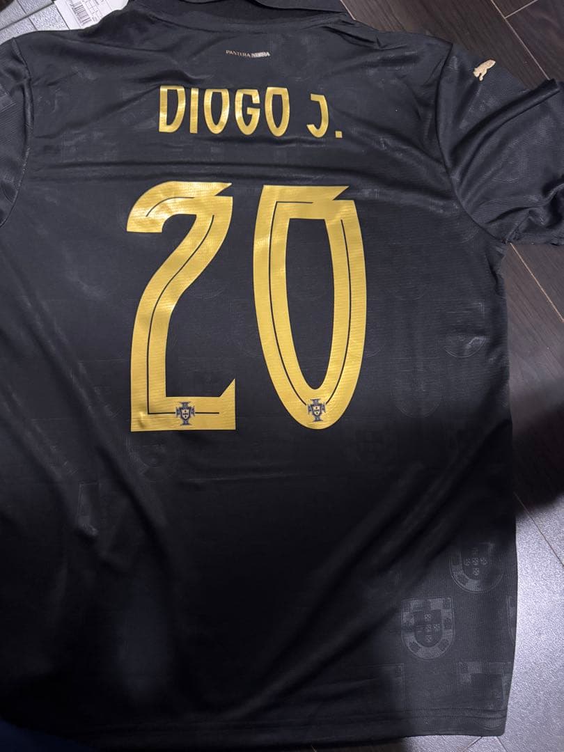 希少完売品PUMA ポルトガル DIOGO J. 20番 ジャージ