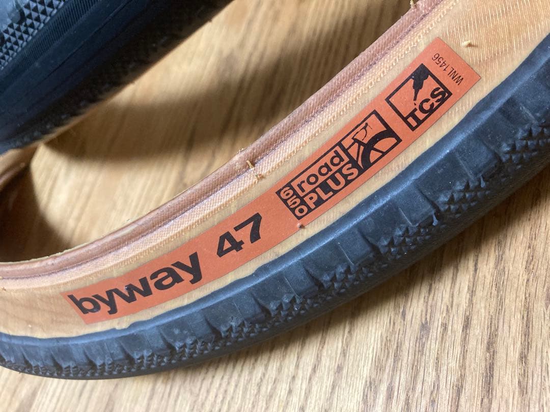 WTB byway 47 クリンチャータイヤ