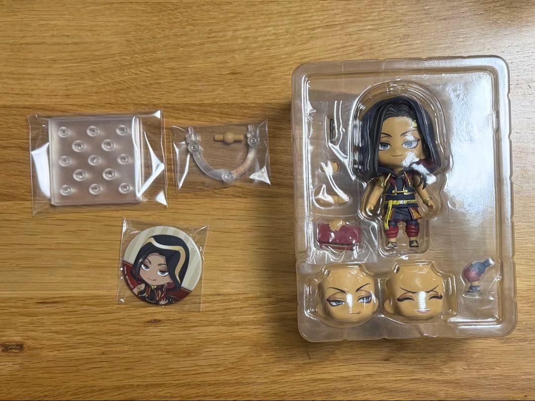 ジャミル・バイパー ねんどろいど 特典
