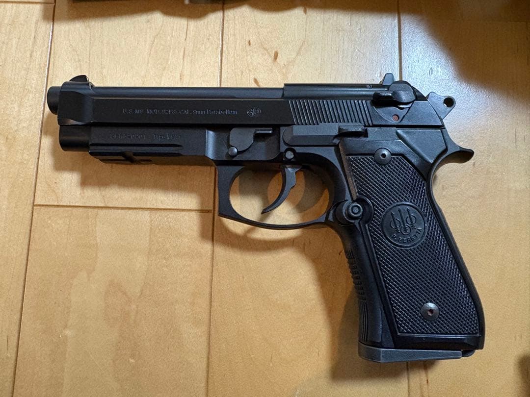 東京マルイM9A1ガスブロ　ホルスター付き