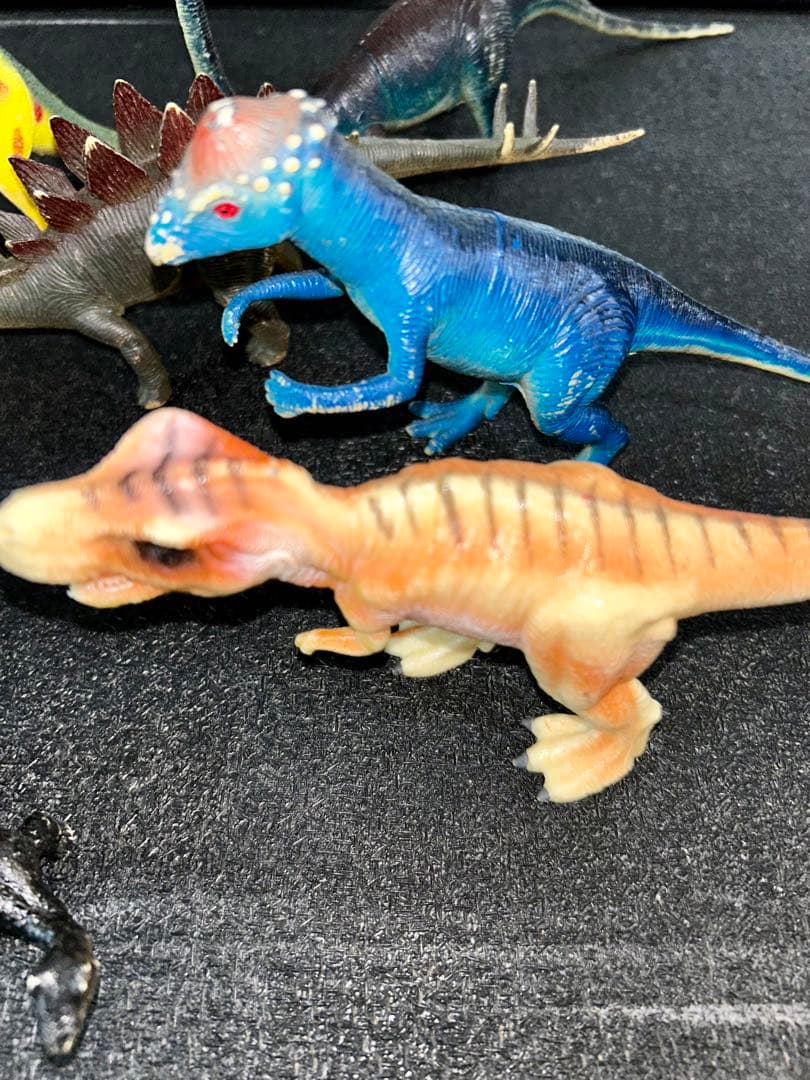 恐竜　フィギュア　dinosaur