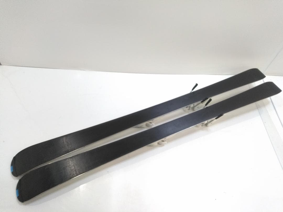 ジュニアスキー4点セット ハート 130cm ブーツ ラング 22.5cm ◇