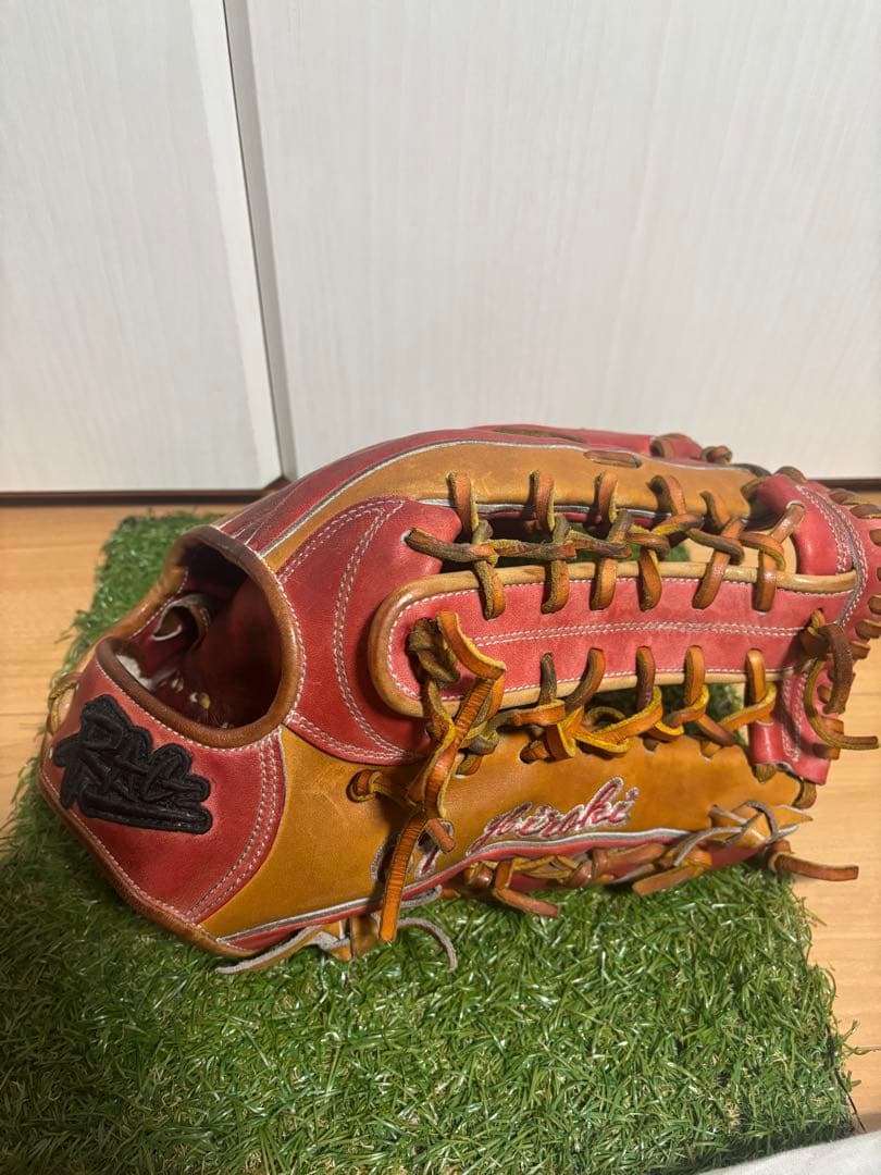 プロ支給品　実使用　近藤弘基　中日ドラゴンズ　ラグデリオン　外野手　コユニ