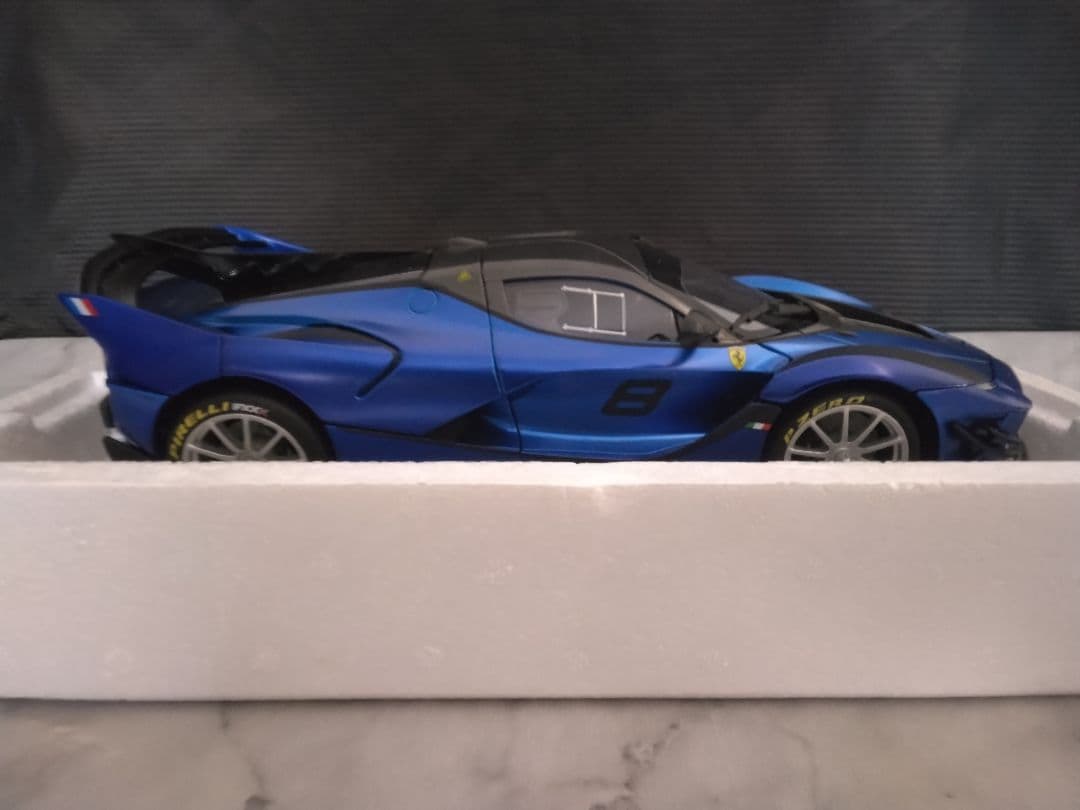 bburago ブラーゴ　フェラーリ　fxx k evo