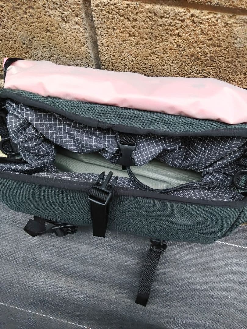 アクセサリー SWIFT INDUSTRIES Zeitgeist Bag