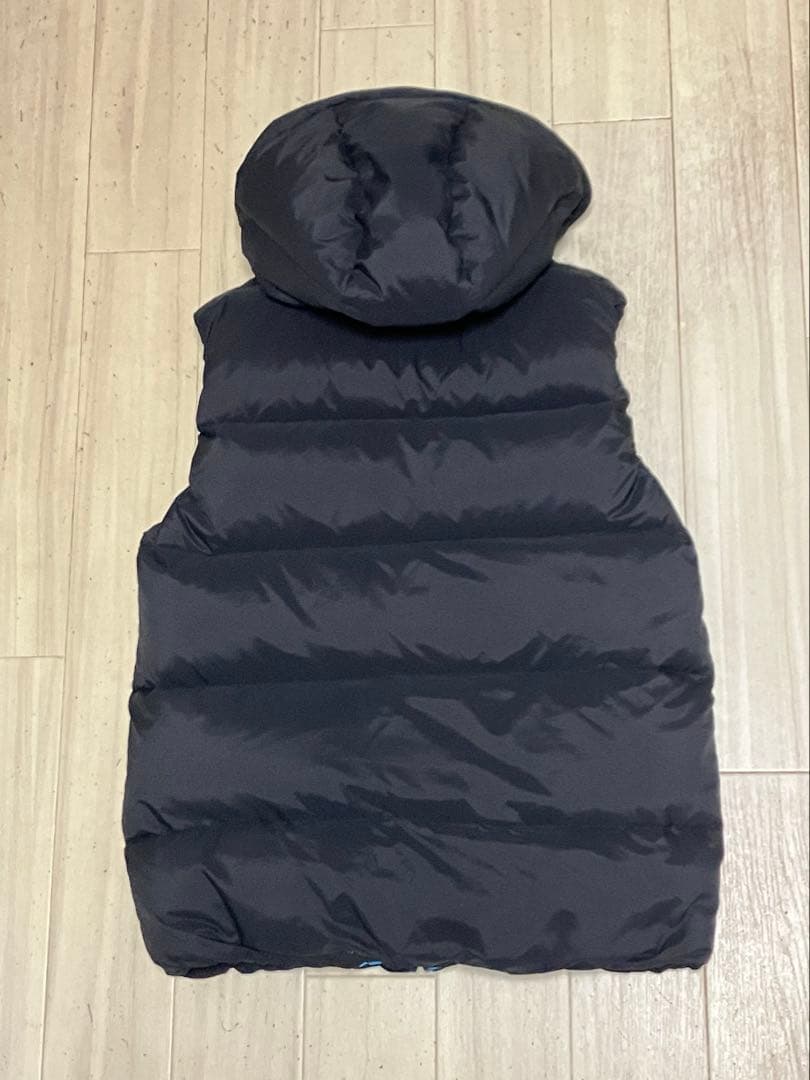 冒険用品 シュラフダウンベスト ブラック ジェットセッター Ｌサイズ