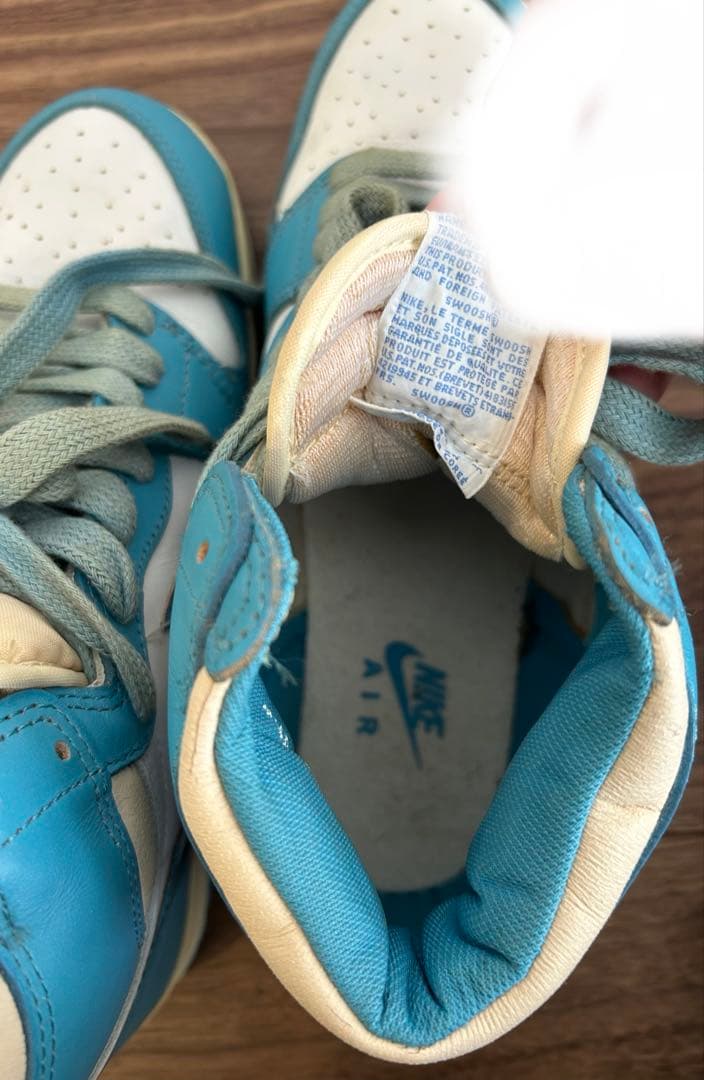 AIR JORDAN 1 ノースカロライナブルー