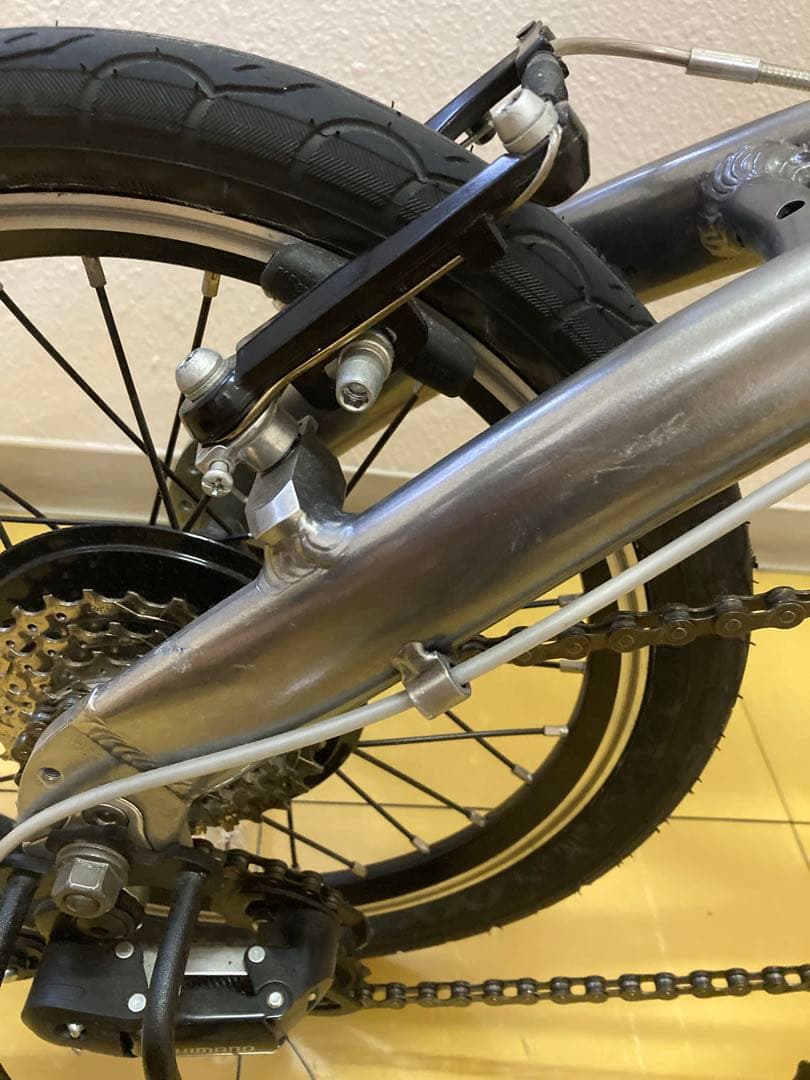 ルノーRENAULT 美品折りたたみ自転車 マグネシウム8 MAGNESIUM8