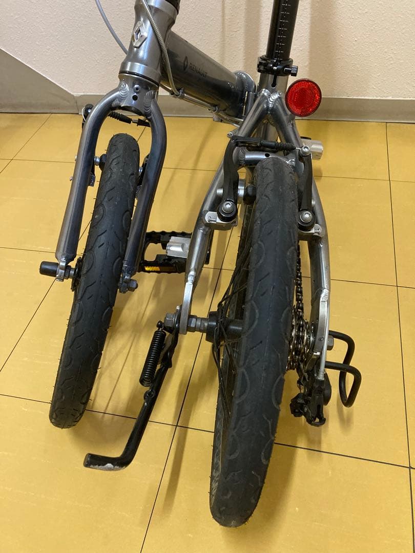 ルノーRENAULT 美品折りたたみ自転車 マグネシウム8 MAGNESIUM8