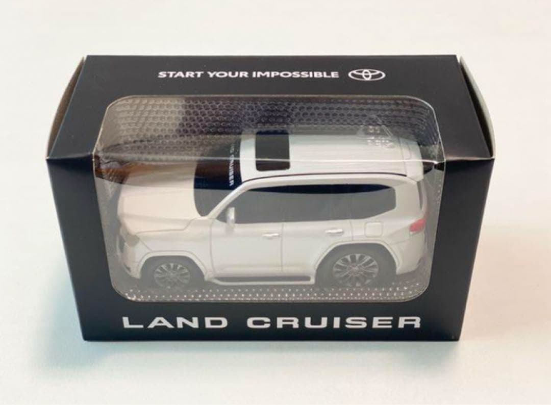 トヨタ　新型ランドクルーザー300 プルバックミニカー新品5色セット　非売品