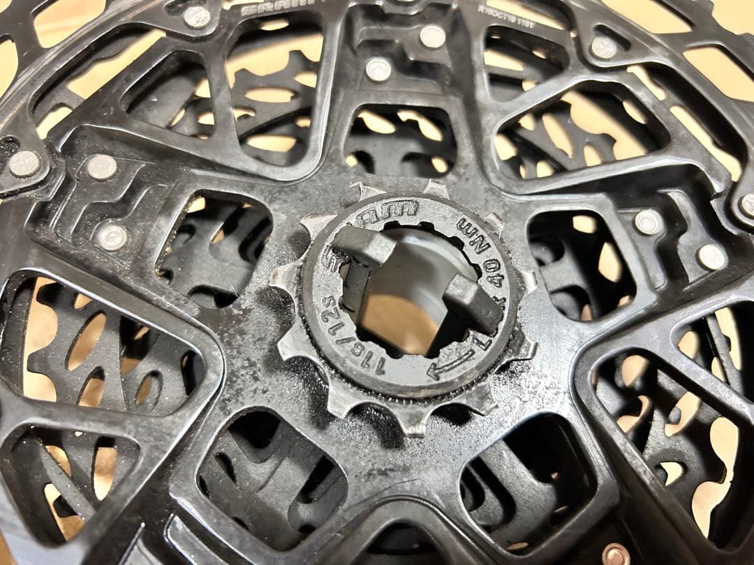SRAM PG-1230 12速　スプロケット