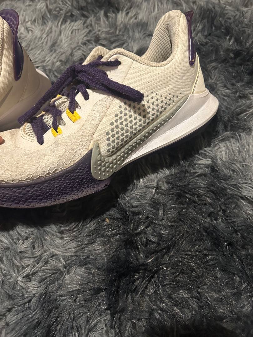 Nike KOBE マンバフューリー マンバフォーカス ホワイト/パープル