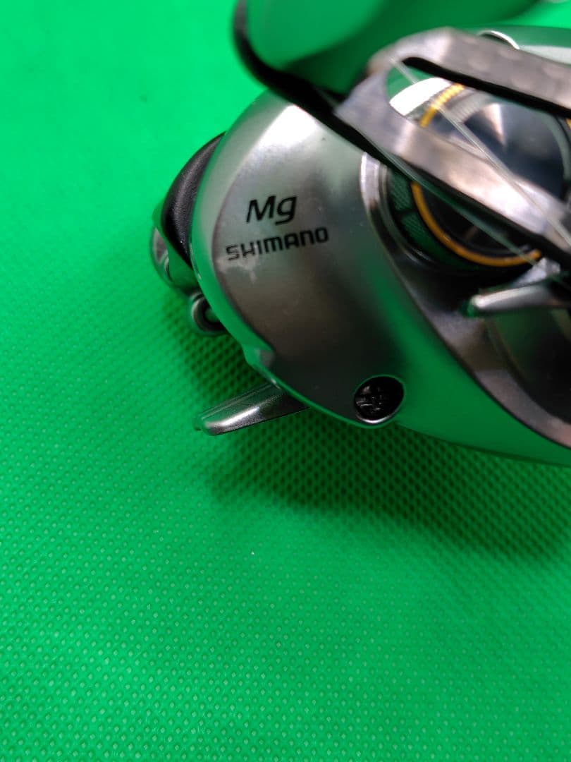 シマノ　SHIMANO　アルデバランMg　ベイトリール